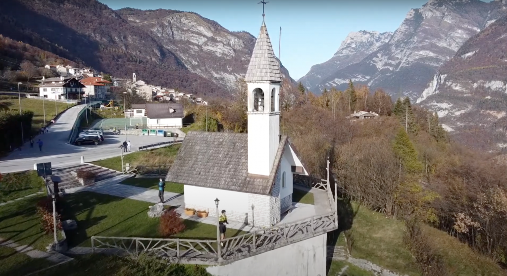 Chiesetta commemorativa del Vajont a Podenzoi